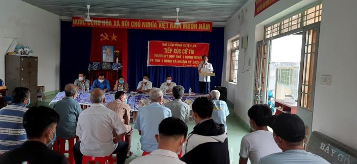 Thường trực HĐND xã Bàu Đồn, huyện Gò Dầu: Tổ chức cho đại biểu HĐND huyện, HĐND xã tiếp xúc cử tri trước kỳ họp